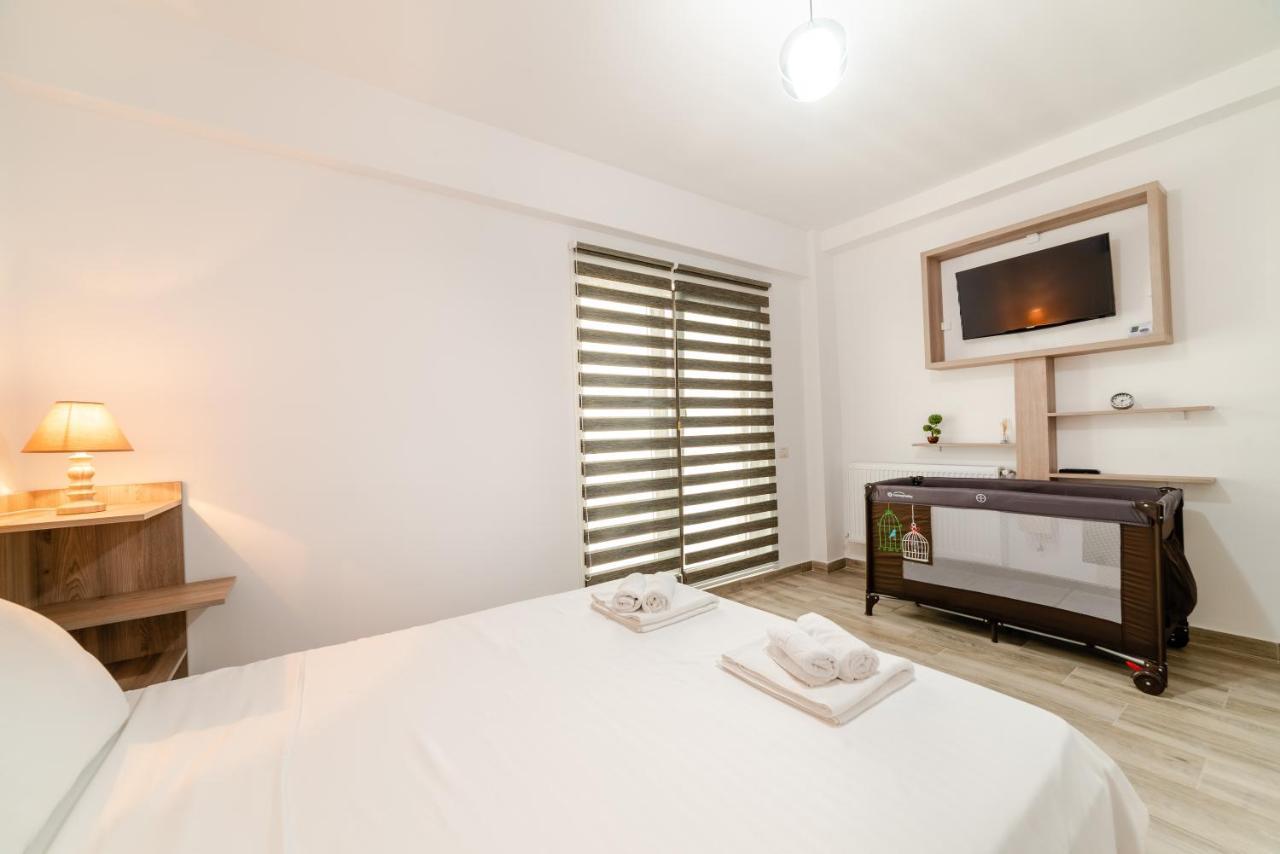 Derya Suites - Mamaia Nord Navodari Exterior photo